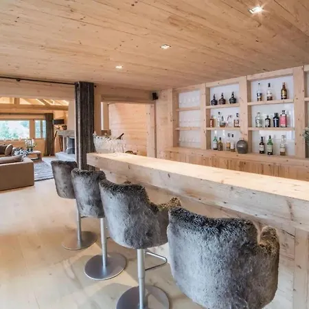 Super Private Luxury With Facilities