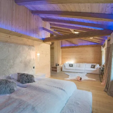 Super Private Luxury With Facilities *