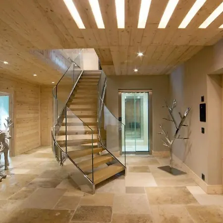 Super Private Luxury With Facilities Vila