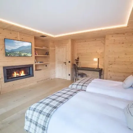 Super Private Luxury With Facilities Rougemont